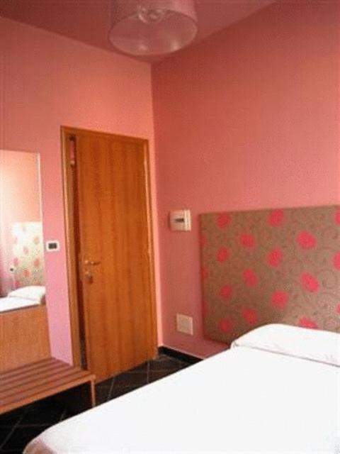 Albergo Lavagnese لافانيا الغرفة الصورة